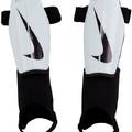 Футбольні дитячі щитки Nike Charge DX4610-100, прев. 0
