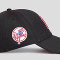 Кепка 47 Brand MLB NEW YORK YANKEES чорний, червоний Уні OSFA DT-B-SUMVP17WBP-BK, прев. 2