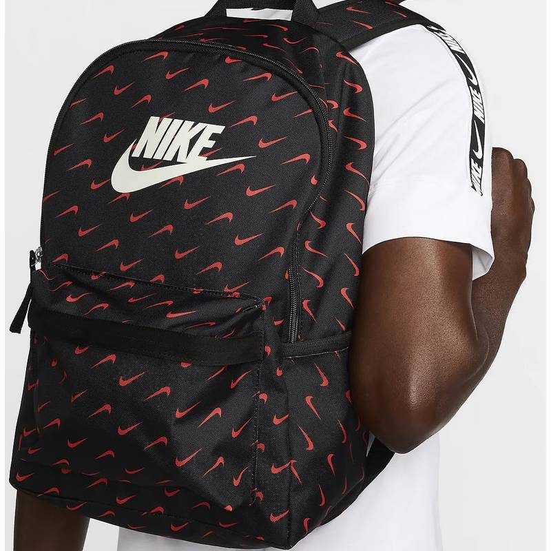 Рюкзак Nike NK HERITAGE BKPK - SWOOSH DROP 25L чорний, червоний Уні 43 х 30.5 х 15 см DT-HF6995-010, рис. 0