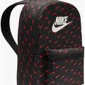 Рюкзак Nike NK HERITAGE BKPK - SWOOSH DROP 25L чорний, червоний Уні 43 х 30.5 х 15 см DT-HF6995-010, прев. 2