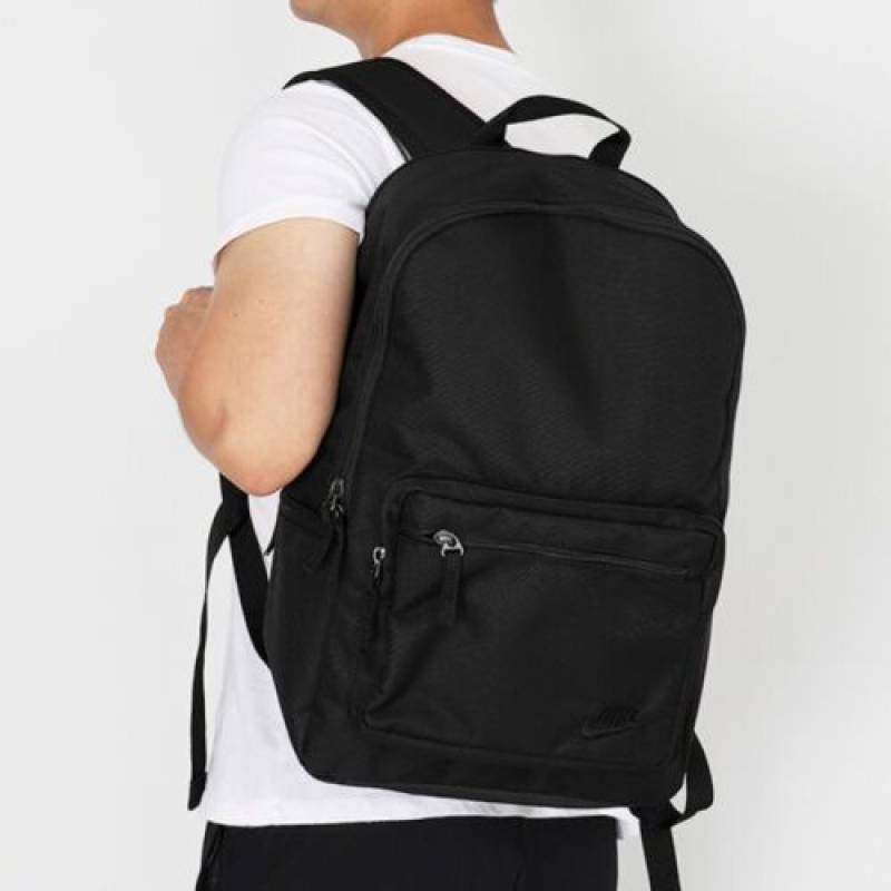 Рюкзак Nike NK HERITAGE EUGENE BKPK чорний Уні 43x30x15см DT-DB3300-010, рис. 1