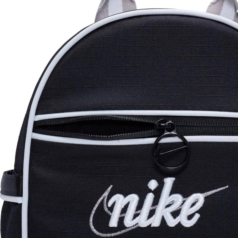 Рюкзак Nike NSW FUTURA 365 MINI BKPK-RETRO 6L чорний Жін 25 х 20 х 10 см DT-FQ5559-011, рис. 4