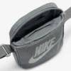 Сумка крос-боді Nike NK HERITAGE S CROSSBODY 1L сірий Уні 18x13x3 см DT-BA5871-084, прев. 3