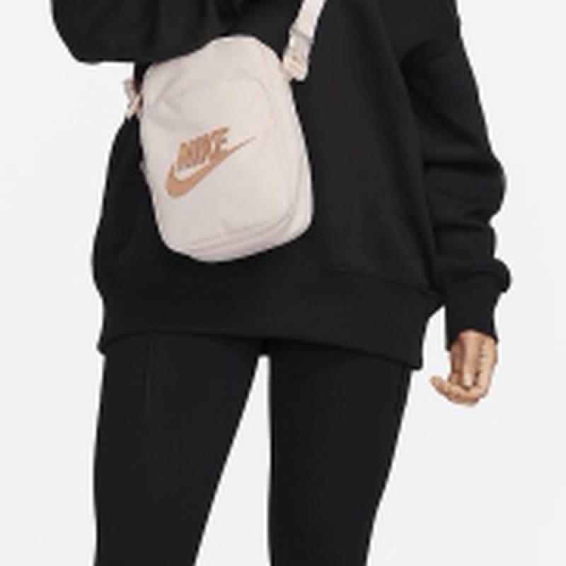 Сумка на плече Nike NK HERITAGE CROSSBODY - MTLC M 4L бежевий Уні 18x7,5x23 см DT-FB3041-838, рис. 6