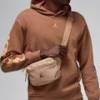 Сумка на пояс Nike Jordan JAM CORDURA FRANCHISE CROSS BODY 2L бежевий Чол 20 х 15 х 7 см DT-MA0901-XA3, прев. 0