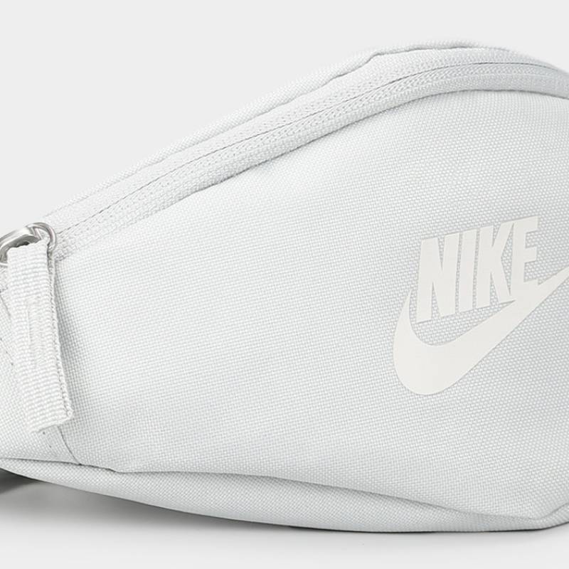 Сумка на пояс Nike NK HERITAGE S WAISTPACK 1L сірий Уні 28x8x13 см DT-DB0488-035, рис. 2