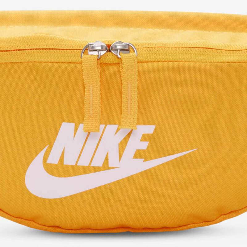 Сумка на пояс Nike NK HERITAGE WAISTPACK - FA21 3L жовтий Уні 41х10х15 см DT-DB0490-845, рис. 1