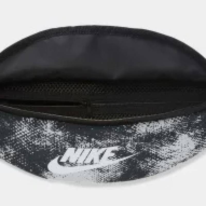 Сумка на пояс Nike NK HRITG WSTPCK-RORSCHACH 2L чорний, білий сірий Уні 41х10х15 см DT-FN0890-100, рис. 4