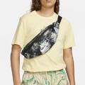 Сумка на пояс Nike NK HRITG WSTPCK-RORSCHACH 2L чорний, білий сірий Уні 41х10х15 см DT-FN0890-100, прев. 0