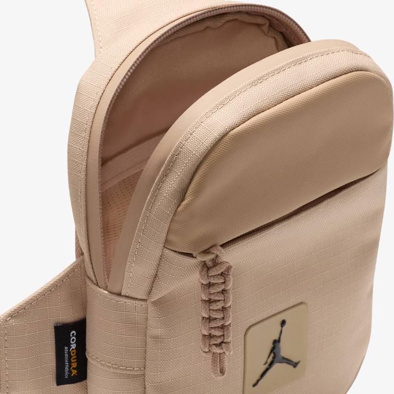 Сумка через плече Nike Jordan JAM FRANCHISE HIP BAG 1L бежевий Чол 21 х 14 х 4 см DT-MA9041-XA3, рис. 2