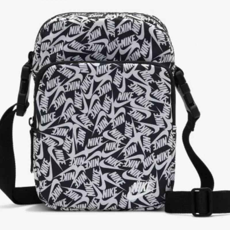 Сумка через плече Nike NK HERITAGE CRSSBDY - ACCS PRN чорний, білий Уні 27 х 6 х 15 см DT-FD5595-010, рис. 0