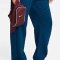 Сумка через плече Nike NK NSW ESSNTL CRSSBDY-MTL PULL 1L бордовий Уні 20.5x12.5x5 см DT-FB2850-681, прев. 3