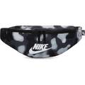 Сумка на пояс Nike NK HERITAGE WAISTPCK - ACCS PR сірий, білий Уні 41 x 10 x 15 см DT-DR6250-010, прев. 0