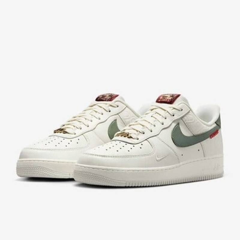 Кросівки Nike AIR FORCE 1 07 DS-HV5979-130, рис. 0