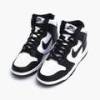 Кросівки NIKE DUNK HI RETRO DS-DD1399-105, прев. 0
