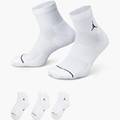 Шкарпетки JORDAN U J ED CUSH POLY ANKLE 3PR 144 DS-DX9655-100, прев. 0