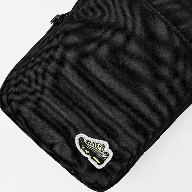 Сумка через плече Nike NK HRTGE CRSSBY-AIRMAX 95 4L чорний Уні 15 x 23 x 8 см DT-HJ8329-010, рис. 3