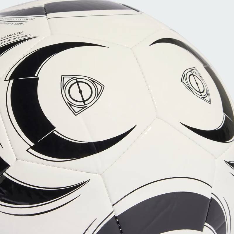 М'яч футбольний Adidas TIRO CLB білий, чорний Уні 4 DT-JW1530, рис. 3