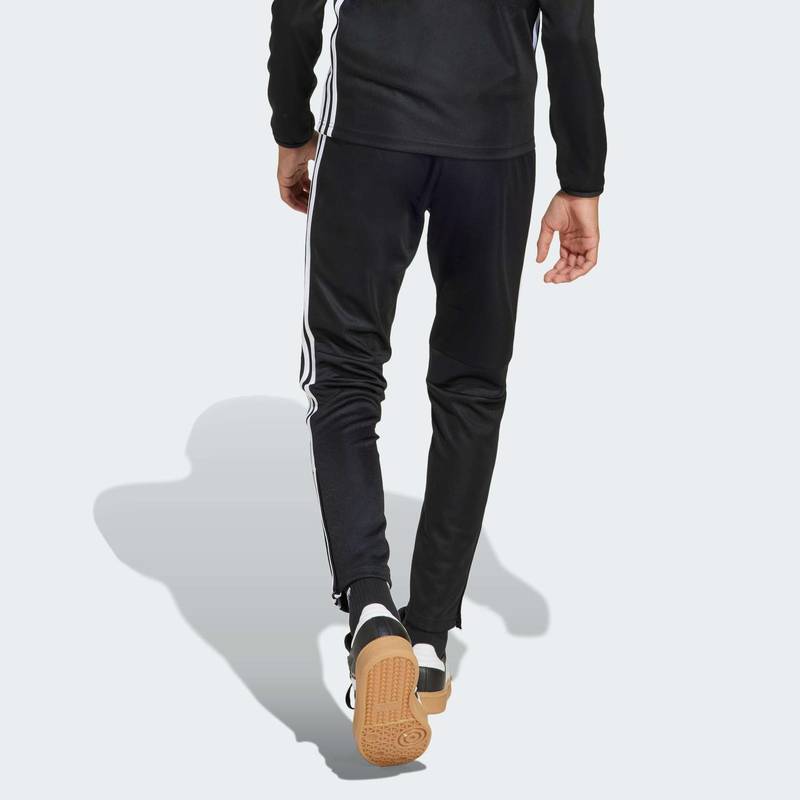 Спортивные штаны Tiro 25 Essentials Kids Adidas JD0573, рис. 1