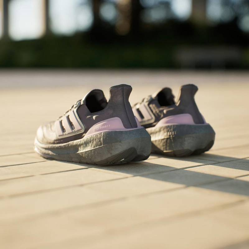 Кросівки жіночі Ultraboost Light Running Shoes Adidas IF1487, рис. 3