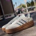 Кроссовки женские VL Court Bold Adidas JI1788, прев. 2