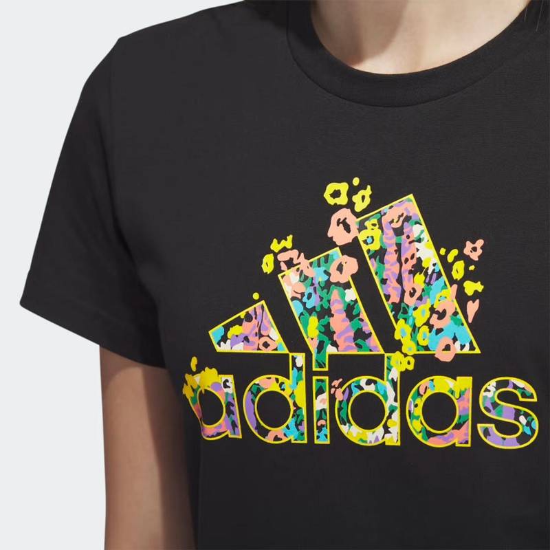Футболка жіноча Floral Badge Of Sport Graphic Adidas HR5320, рис. 4