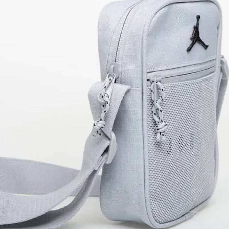 Сумка Nike Jam Blacktop Festtival Bag 1.7L DT-MA9190-G3A, рис. 3
