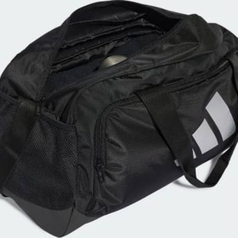 Сумка Adidas Woman Defender Duffle S 31,2L DT-KA7992, рис. 1