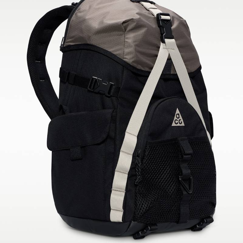 Рюкзак Nike ACG DAYMAX BKPK DS-HJ8178-010, рис. 1