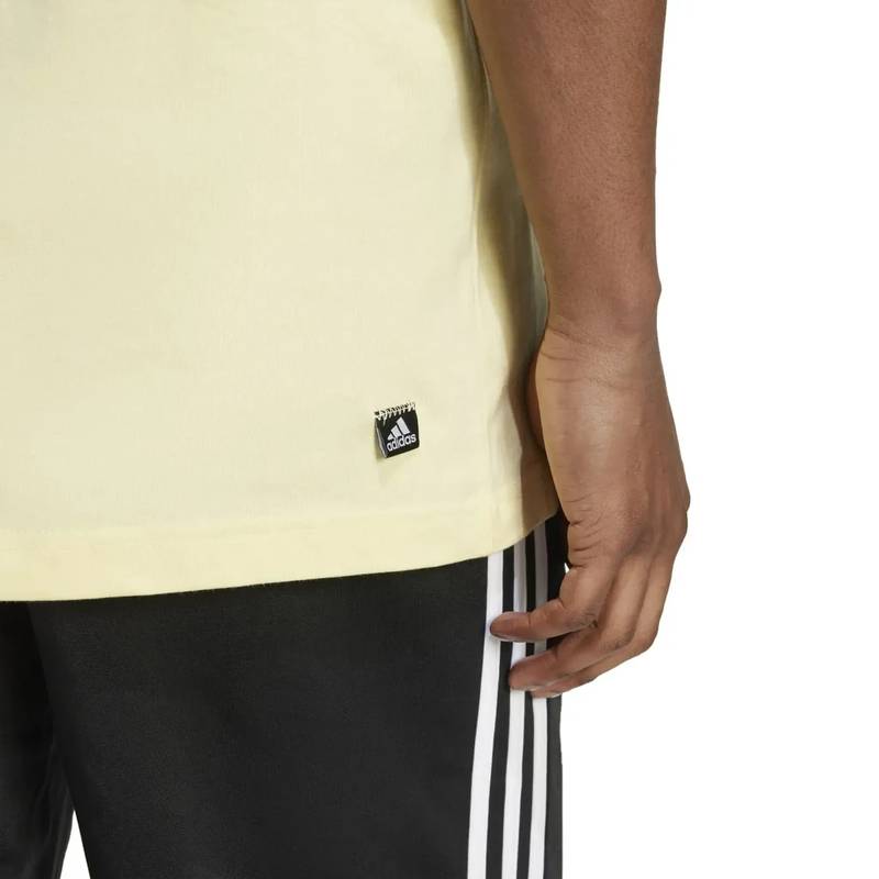 Футболка мужская Remoji Pocket Graphic Tee Adidas IY0736, рис. 4