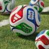 М'яч футбольний Adidas FIFA WORLD CUP 26 TRIONDA DT-JD8032, прев. 4