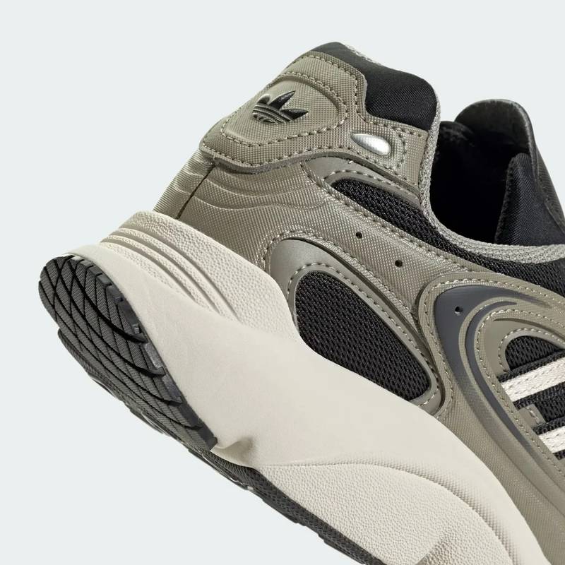 Кросівки жіночі Ozmillen Adidas JH7592, рис. 7