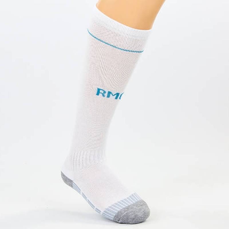 Футбольные гетры детские Real Madrid (белые) ETM1802, рис. 0