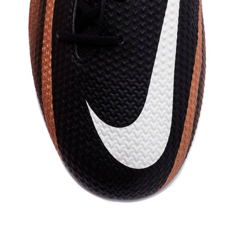 Бутсы Nike Phantom GT2 Club FG/MG DR5968-810, рис. 3