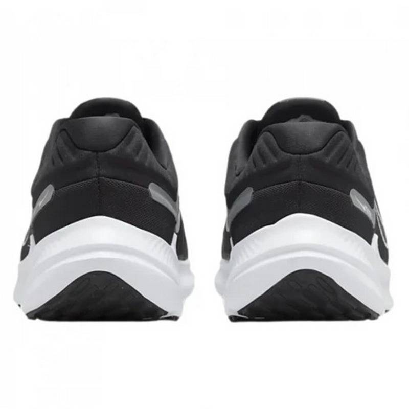 Кроссовки беговые Nike Quest 5 DD0204-001, рис. 3