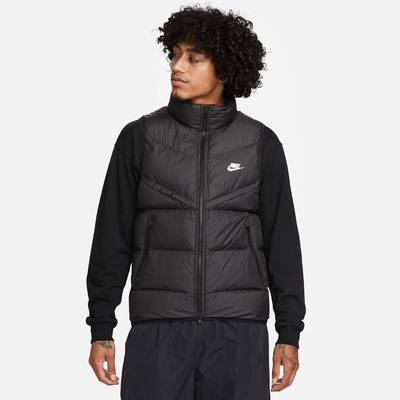 Жилет спортивний Nike Sportswear Club Water-Repellent Puffer FB8193-010