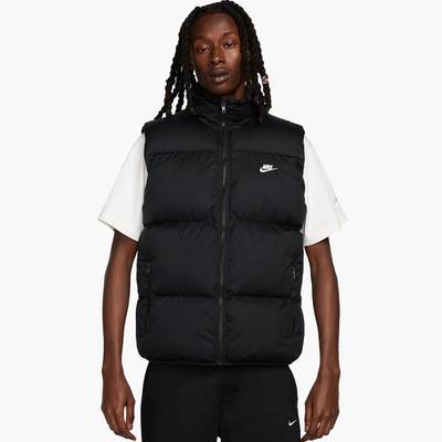 Жилет спортивний Nike Sportswear Club Water-Repellent Puffer FB7373-010
