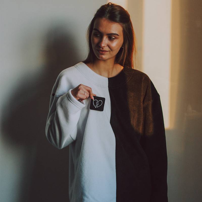 Женская флисовая теплая пижама бело-чёрная oversize + ПАТЧ на выбор Selerity pn01wb, рис. 4